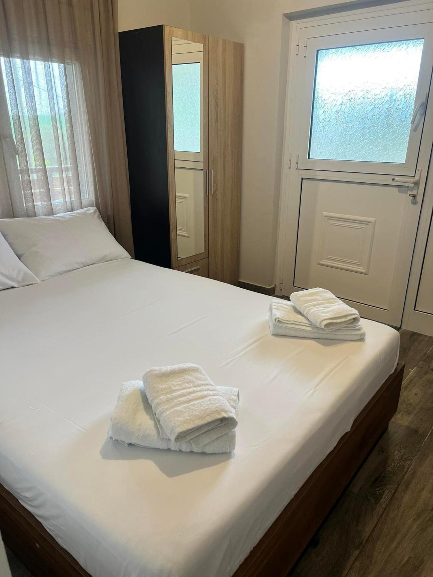 Medusa Rooms Kallithea  외부 사진